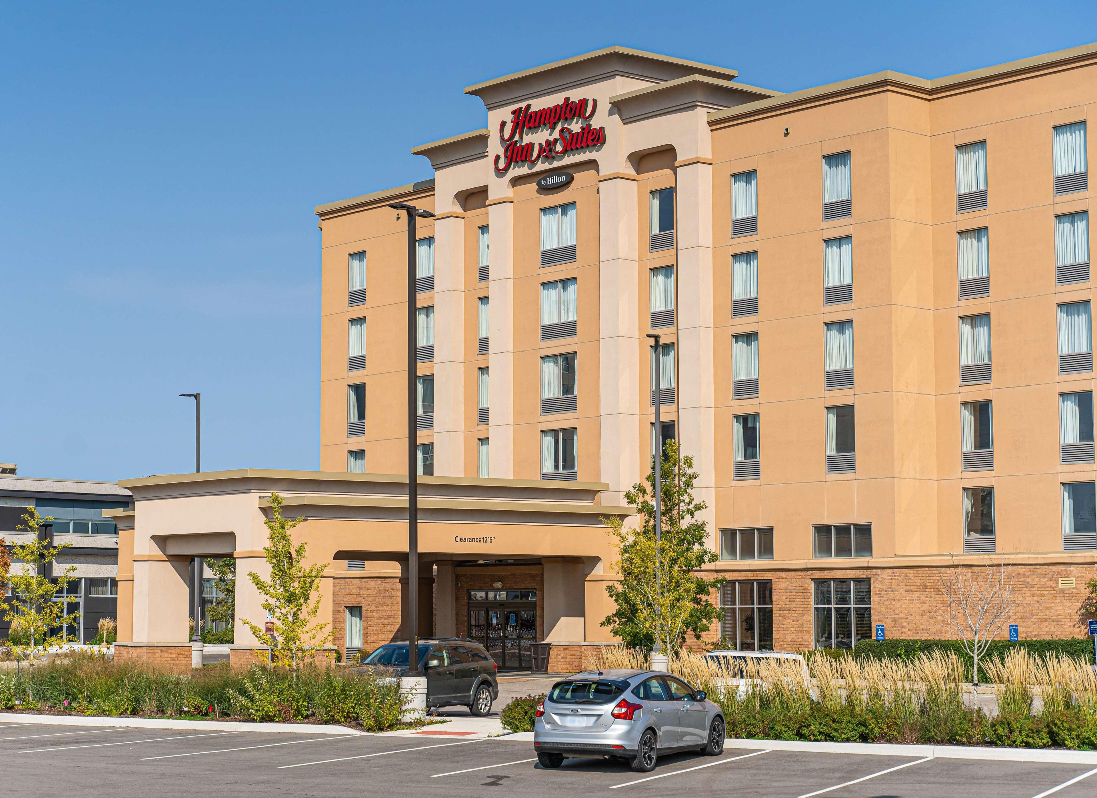 Hampton Inn & Suites By Hilton Brantford Exterior photo